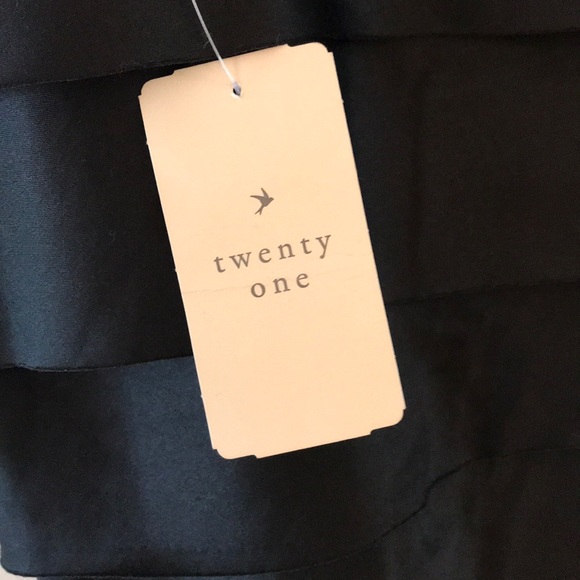 Forever 21 XXI Black Waterfall Skirt - Picture 5 of 8